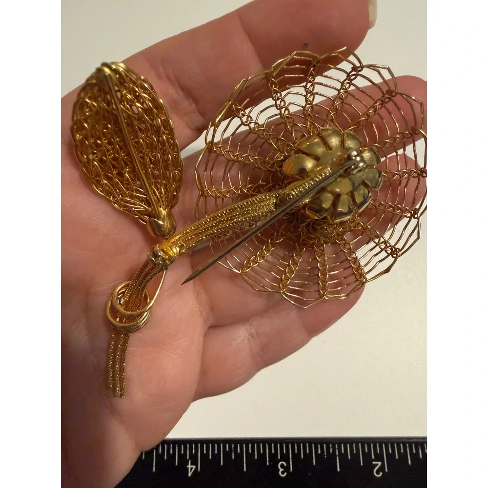 Vendome Gold Tone Wire Work Flower Brooch Faux Pearl Accents Vintage Jewelry